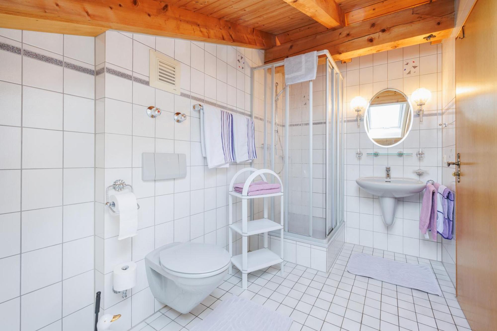 רוהפולדינג Ferienwohnung Kloepping Inkl. Chiemgaukarte מראה חיצוני תמונה