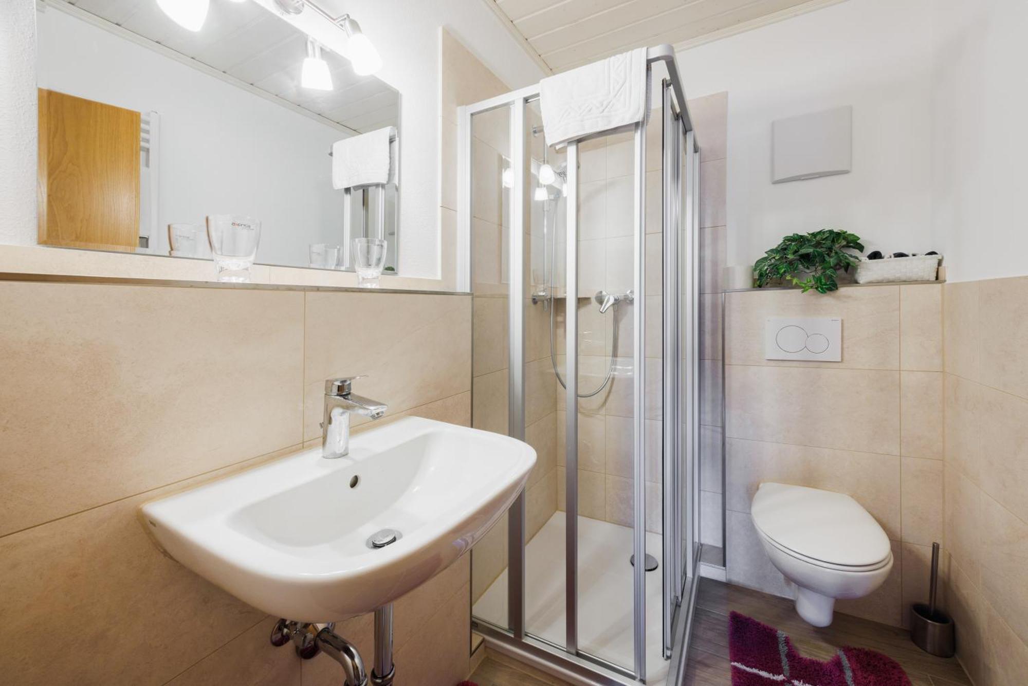 רוהפולדינג Ferienwohnung Kloepping Inkl. Chiemgaukarte מראה חיצוני תמונה