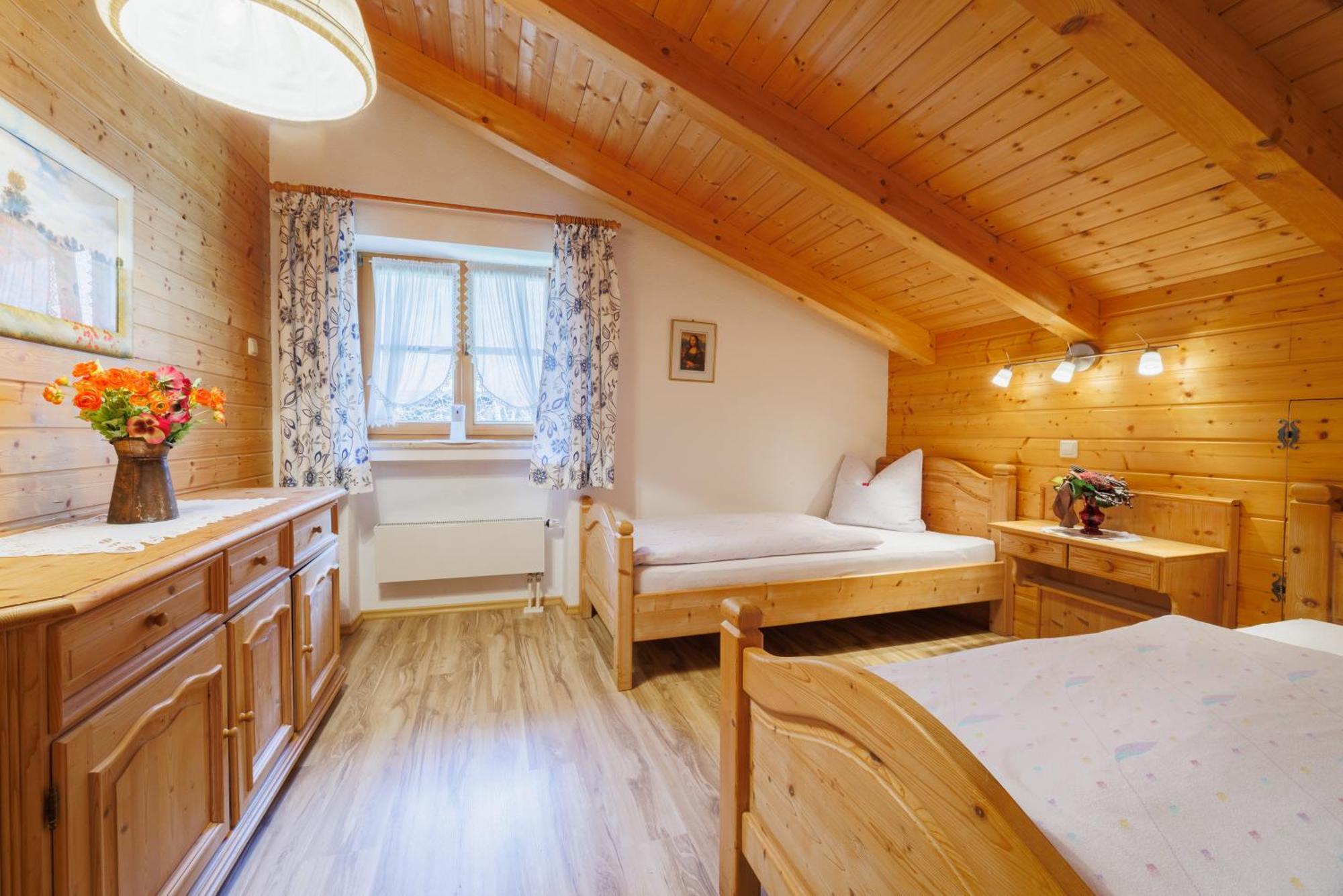 רוהפולדינג Ferienwohnung Kloepping Inkl. Chiemgaukarte מראה חיצוני תמונה